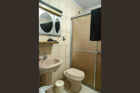Casa à venda com 165m², 4 quartos e 2 vagas Casa à venda com 165m², 4 quartos e 2 vagasQuarto 04 Banheiro