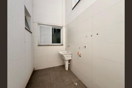 Apartamento para alugar com 90m², 3 quartos e 2 vagas Apartamento para alugar com 90m², 3 quartos e 2 vagasLavanderia