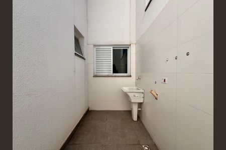 Apartamento para alugar com 90m², 3 quartos e 2 vagas Apartamento para alugar com 90m², 3 quartos e 2 vagasLavanderia