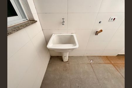 Apartamento para alugar com 90m², 3 quartos e 2 vagas Apartamento para alugar com 90m², 3 quartos e 2 vagasLavanderia