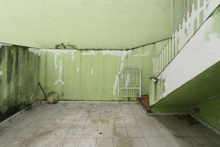 Casa para alugar com 181m², 3 quartos e 6 vagas Casa para alugar com 181m², 3 quartos e 6 vagasQuintal