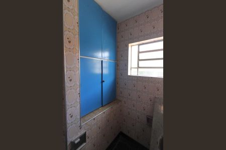 Casa para alugar com 181m², 3 quartos e 6 vagas Casa para alugar com 181m², 3 quartos e 6 vagasBanheiro