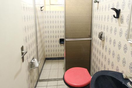 Casa para alugar com 181m², 3 quartos e 6 vagas Casa para alugar com 181m², 3 quartos e 6 vagasBanheiro