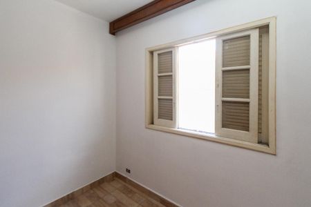 Casa para alugar com 181m², 3 quartos e 6 vagas Casa para alugar com 181m², 3 quartos e 6 vagasQuarto 02