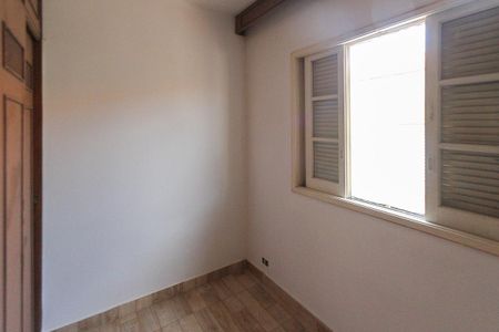 Casa para alugar com 181m², 3 quartos e 6 vagas Casa para alugar com 181m², 3 quartos e 6 vagasQuarto 02