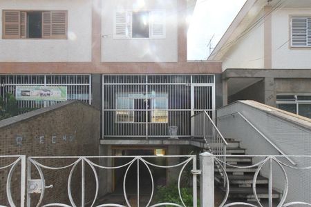 Casa para alugar com 181m², 3 quartos e 6 vagas Casa para alugar com 181m², 3 quartos e 6 vagasFrente da Casa