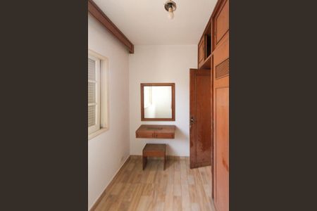 Casa para alugar com 181m², 3 quartos e 6 vagas Casa para alugar com 181m², 3 quartos e 6 vagasQuarto 02