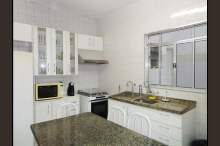Casa à venda com 125m², 2 quartos e 1 vaga