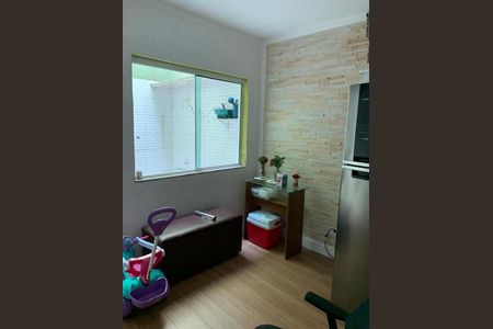 Casa à venda com 3 quartos, 110m² em Cidade Líder, São Paulo