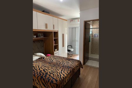 Casa à venda com 3 quartos, 110m² em Cidade Líder, São Paulo