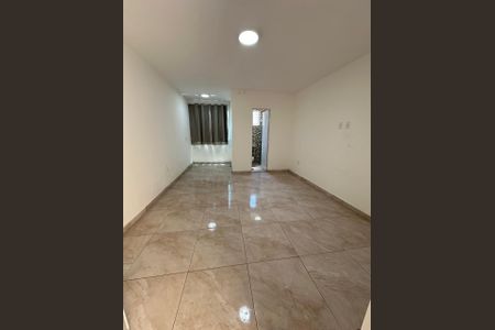 Casa de condomínio à venda com 140m², 2 quartos e 1 vaga Casa de condomínio à venda com 140m², 2 quartos e 1 vagaQuarto 2