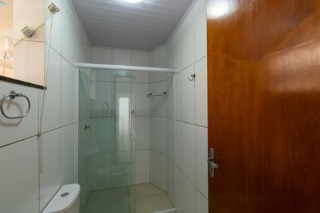 Casa para alugar com 60m², 2 quartos e sem vaga Casa para alugar com 60m², 2 quartos e sem vagaBanheiro Social