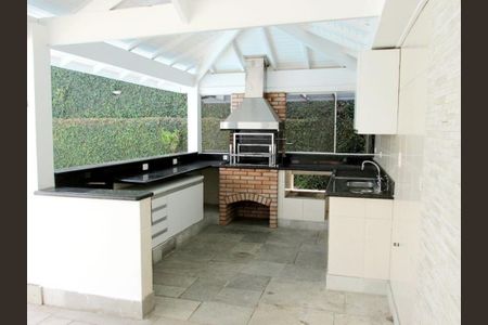 Casa de condomínio à venda com 620m², 4 quartos e 10 vagas