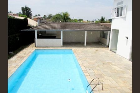 Casa de condomínio à venda com 620m², 4 quartos e 10 vagas