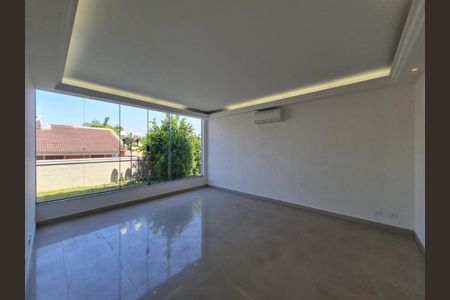 Casa de condomínio à venda com 620m², 4 quartos e 10 vagas
