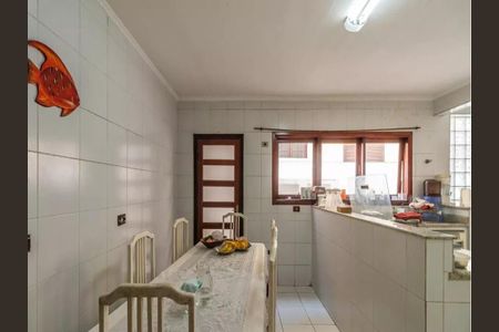 Casa de condomínio à venda com 450m², 4 quartos e 4 vagas