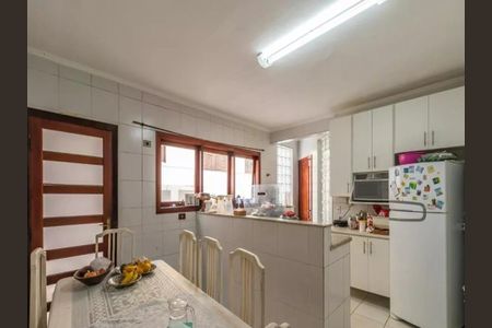 Casa de condomínio à venda com 450m², 4 quartos e 4 vagas