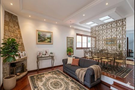 Casa de condomínio à venda com 450m², 4 quartos e 4 vagas