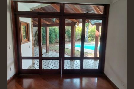 Casa de Condomínio à venda com 3 quartos, 620m² em Alphaville, Santana de Parnaíba