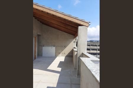 Apartamento à venda com 97m², 2 quartos e 1 vaga