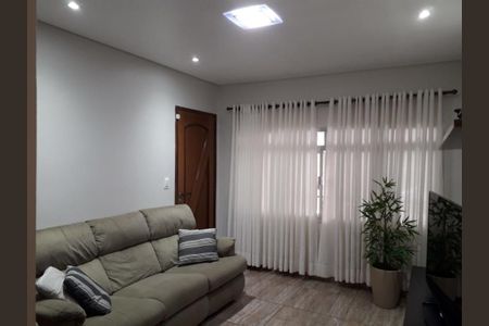 Casa à venda com 222m², 3 quartos e 2 vagas