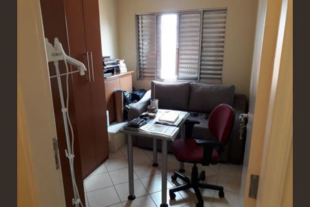 Casa à venda com 222m², 3 quartos e 2 vagas