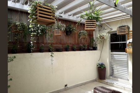 Casa à venda com 222m², 3 quartos e 2 vagas