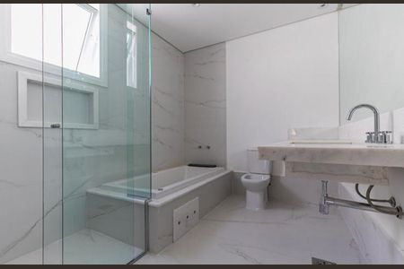 Casa à venda com 520m², 4 quartos e 5 vagas