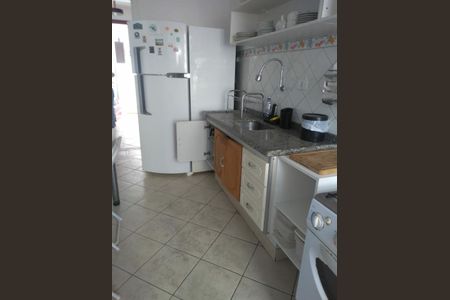 Casa à venda com 120m², 3 quartos e 2 vagas