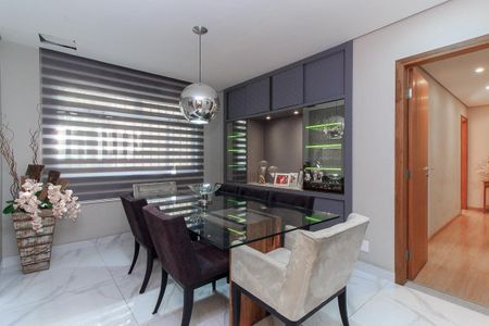 Apartamento à venda com 120m², 4 quartos e 2 vagas Apartamento à venda com 120m², 4 quartos e 2 vagasFoto 03