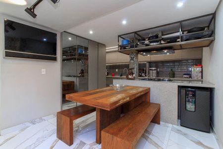 Apartamento à venda com 120m², 4 quartos e 2 vagas Apartamento à venda com 120m², 4 quartos e 2 vagasFoto 09