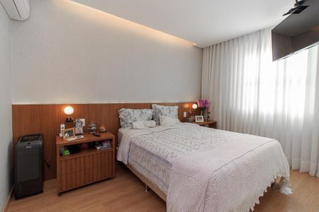 Apartamento à venda com 120m², 4 quartos e 2 vagas Apartamento à venda com 120m², 4 quartos e 2 vagasFoto 12