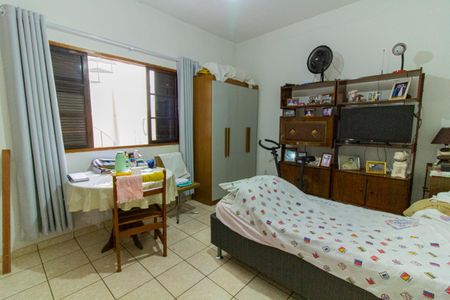 Casa à venda com 90m², 3 quartos e sem vaga Casa à venda com 90m², 3 quartos e sem vagaQuarto de Serviço