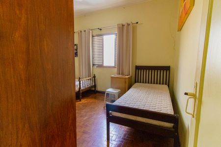 Casa à venda com 90m², 3 quartos e sem vaga Casa à venda com 90m², 3 quartos e sem vagaQuarto 2