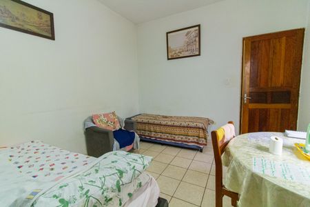 Casa à venda com 90m², 3 quartos e sem vaga Casa à venda com 90m², 3 quartos e sem vagaQuarto de Serviço