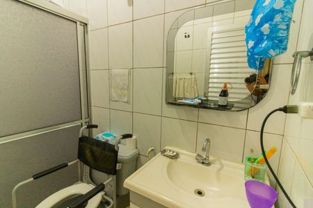 Casa à venda com 90m², 3 quartos e sem vaga Casa à venda com 90m², 3 quartos e sem vagaBanheiro de Serviço