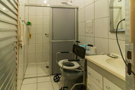 Casa à venda com 90m², 3 quartos e sem vaga Casa à venda com 90m², 3 quartos e sem vagaBanheiro de Serviço