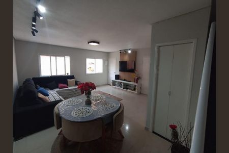 Casa à venda com 3 quartos, 90m² em Jardim Sabara, São Paulo