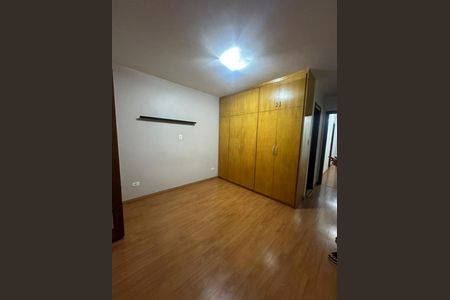 Casa à venda com 180m², 3 quartos e 3 vagas