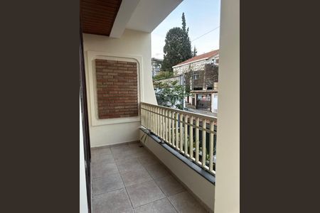 Casa à venda com 180m², 3 quartos e 3 vagas