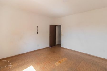 Casa à venda com 412m², 3 quartos e 4 vagas Casa à venda com 412m², 3 quartos e 4 vagasQuarto 1