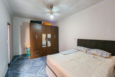 Casa à venda com 125m², 2 quartos e 2 vagas Casa à venda com 125m², 2 quartos e 2 vagasSuíte