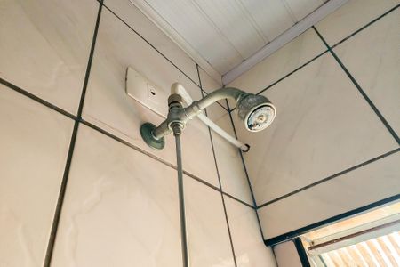 Casa à venda com 125m², 2 quartos e 2 vagas Casa à venda com 125m², 2 quartos e 2 vagasBanheiro da Suíte