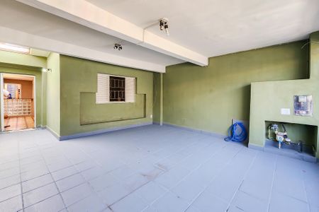 Casa à venda com 125m², 2 quartos e 2 vagas Casa à venda com 125m², 2 quartos e 2 vagasGaragem