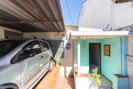 Casa à venda com 79m², 2 quartos e 1 vaga Casa à venda com 79m², 2 quartos e 1 vagaFachada