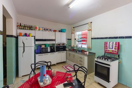 Casa à venda com 79m², 2 quartos e 1 vaga Casa à venda com 79m², 2 quartos e 1 vagaCozinha