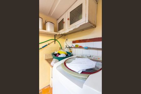 Casa à venda com 79m², 2 quartos e 1 vaga Casa à venda com 79m², 2 quartos e 1 vagaQuintal