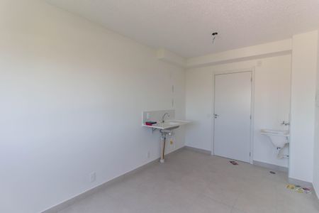 Apartamento para alugar com 32m², 2 quartos e sem vaga Apartamento para alugar com 32m², 2 quartos e sem vagaSala/Cozinha