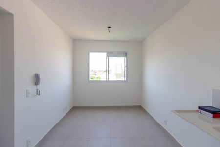 Apartamento para alugar com 32m², 2 quartos e sem vaga Apartamento para alugar com 32m², 2 quartos e sem vagaSala/Cozinha
