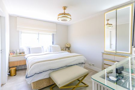 Apartamento para alugar com 186m², 5 quartos e 3 vagas Apartamento para alugar com 186m², 5 quartos e 3 vagasQuarto 4